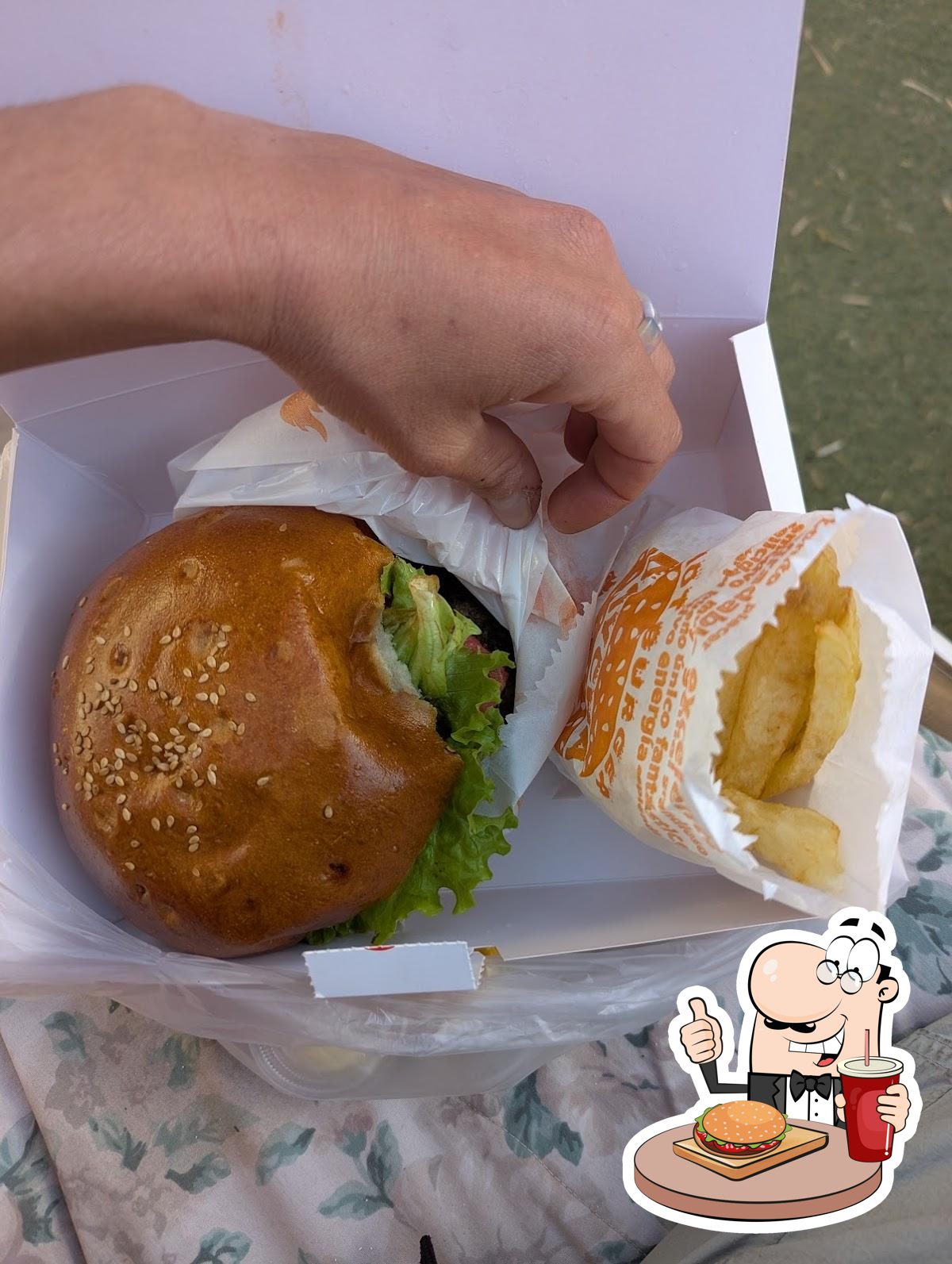 HOT BURGER DAYCHA