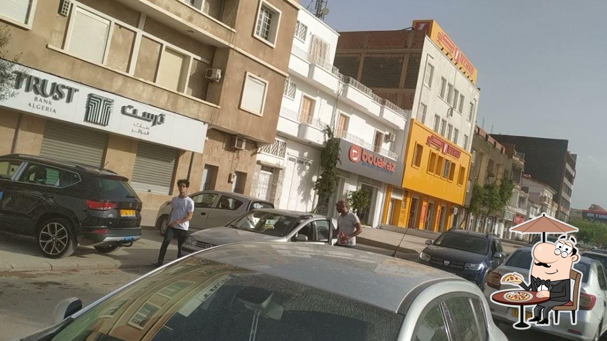 مطعم خيمة القايد صالح