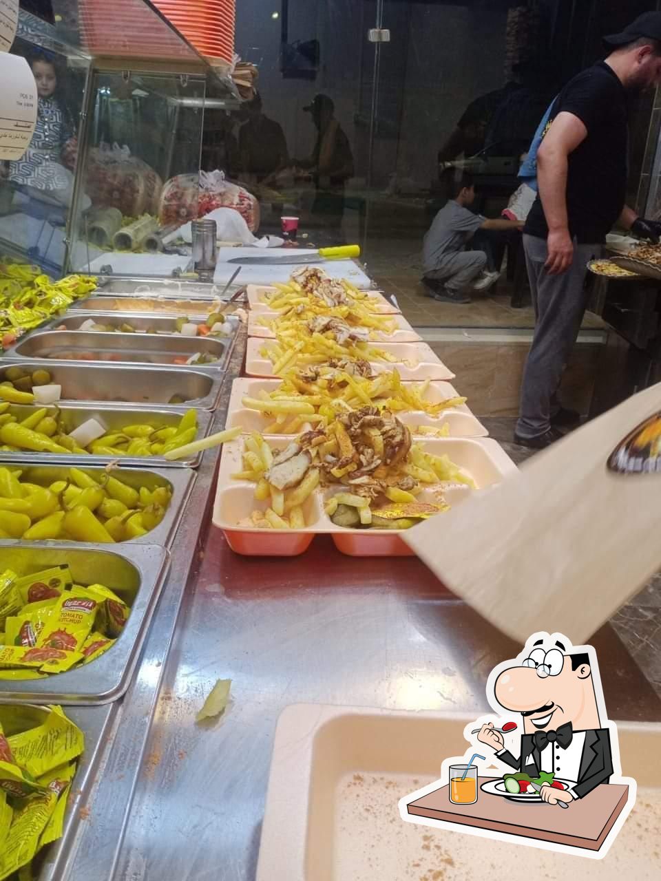 مطعم وشاورما باب توما