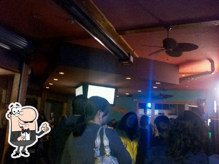 Mulligans Pub
