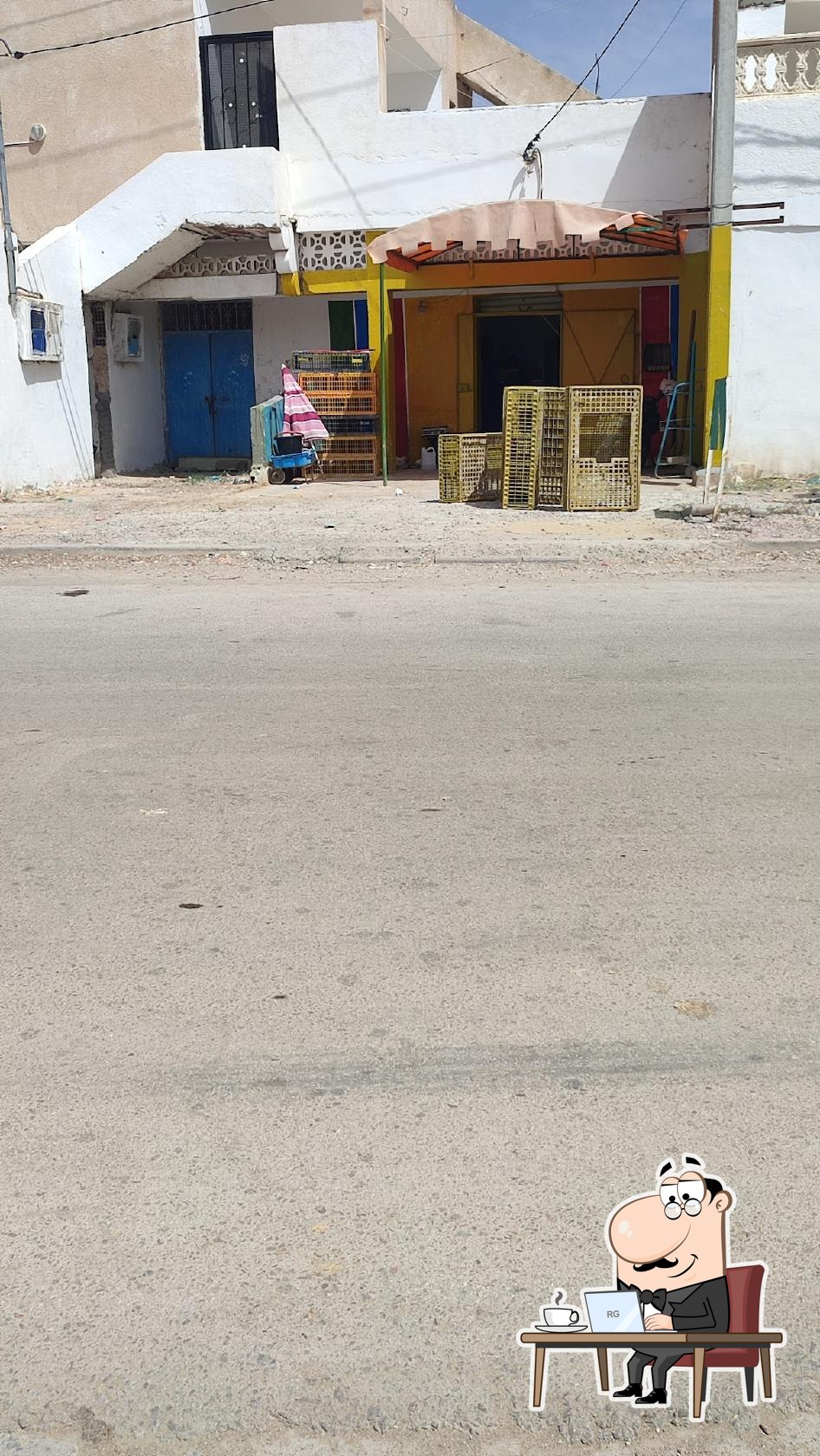 محل محمد الدجاج محمر لكل المناسبات