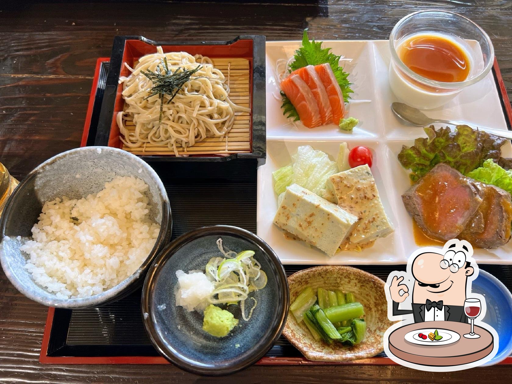 八峰の湯 食事処