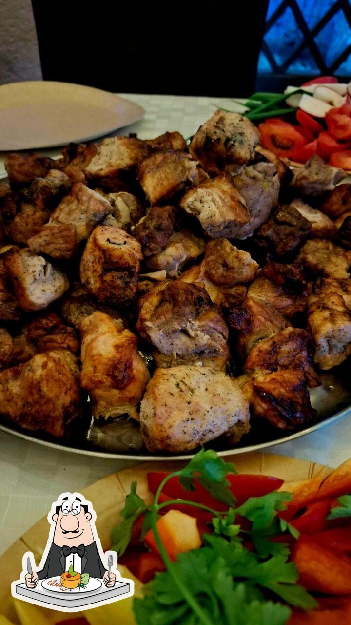Дружная шашлычная