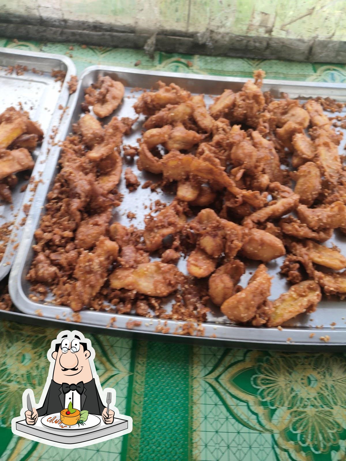 กล้วยทอดเจ๊แมว วัดสว่าง