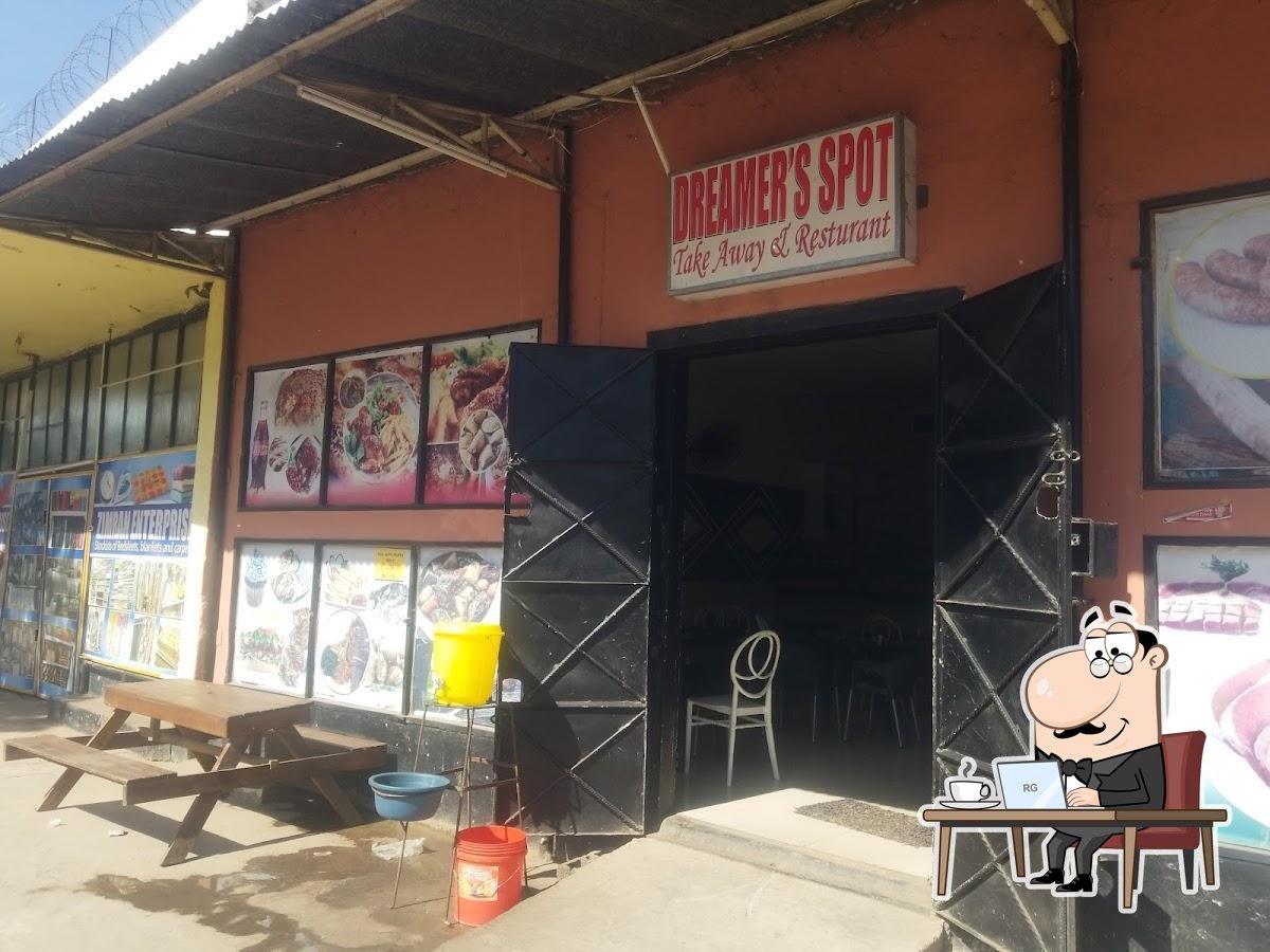 Dreamers Spot restaurant and take away