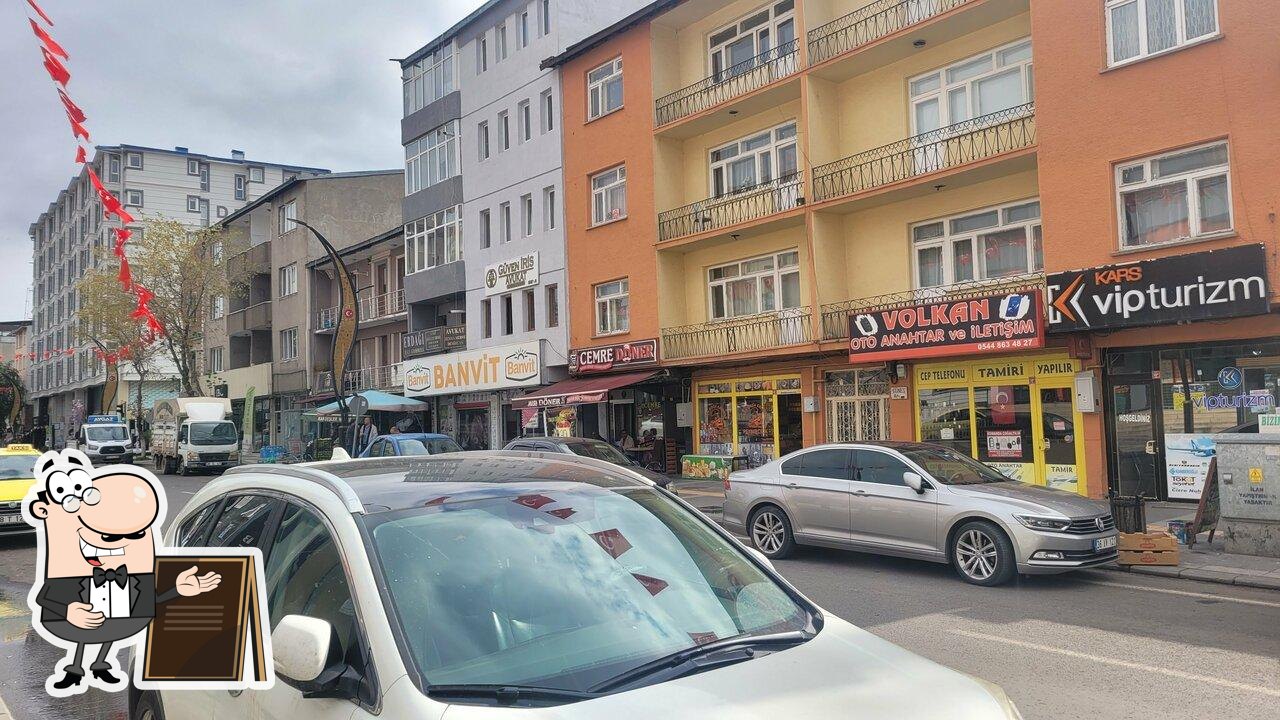 Cemre Döner