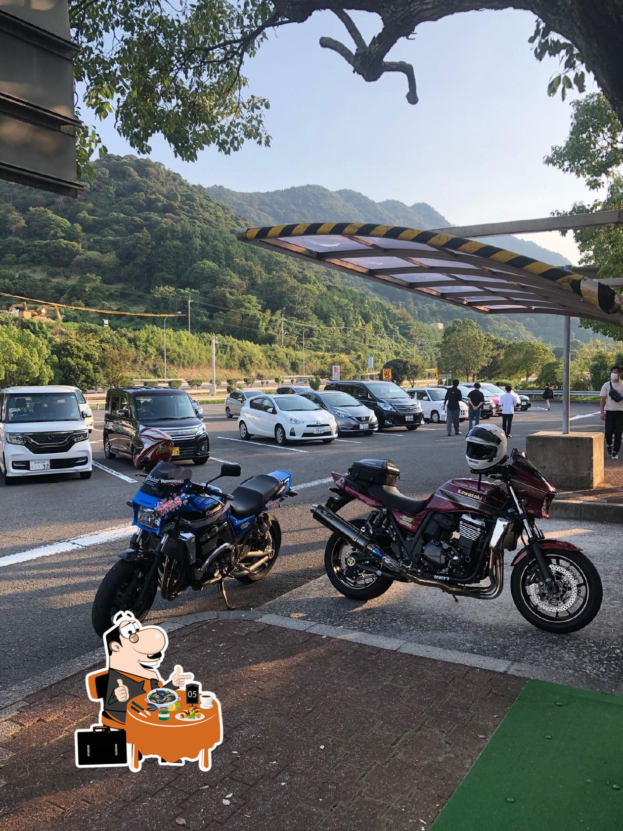 レストラン 千登世