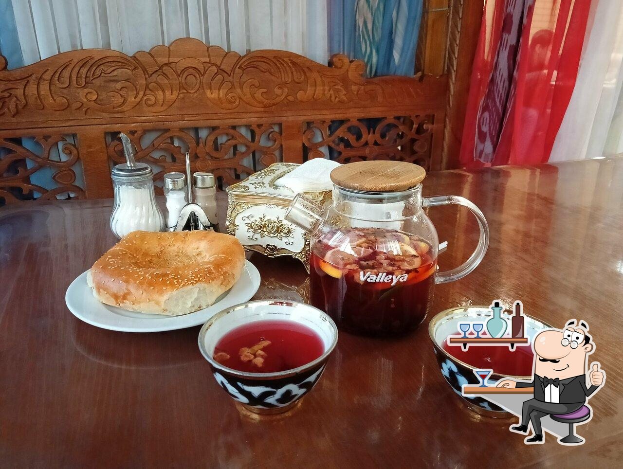 Забронируйте столик в "Бахор".