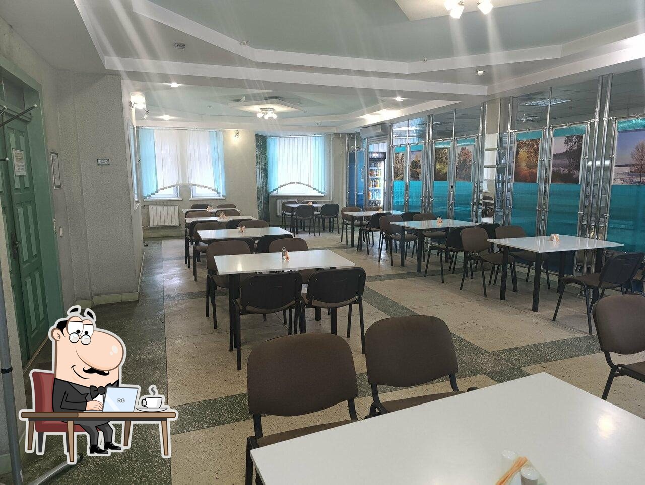 Забронируйте столик в "Столовая".