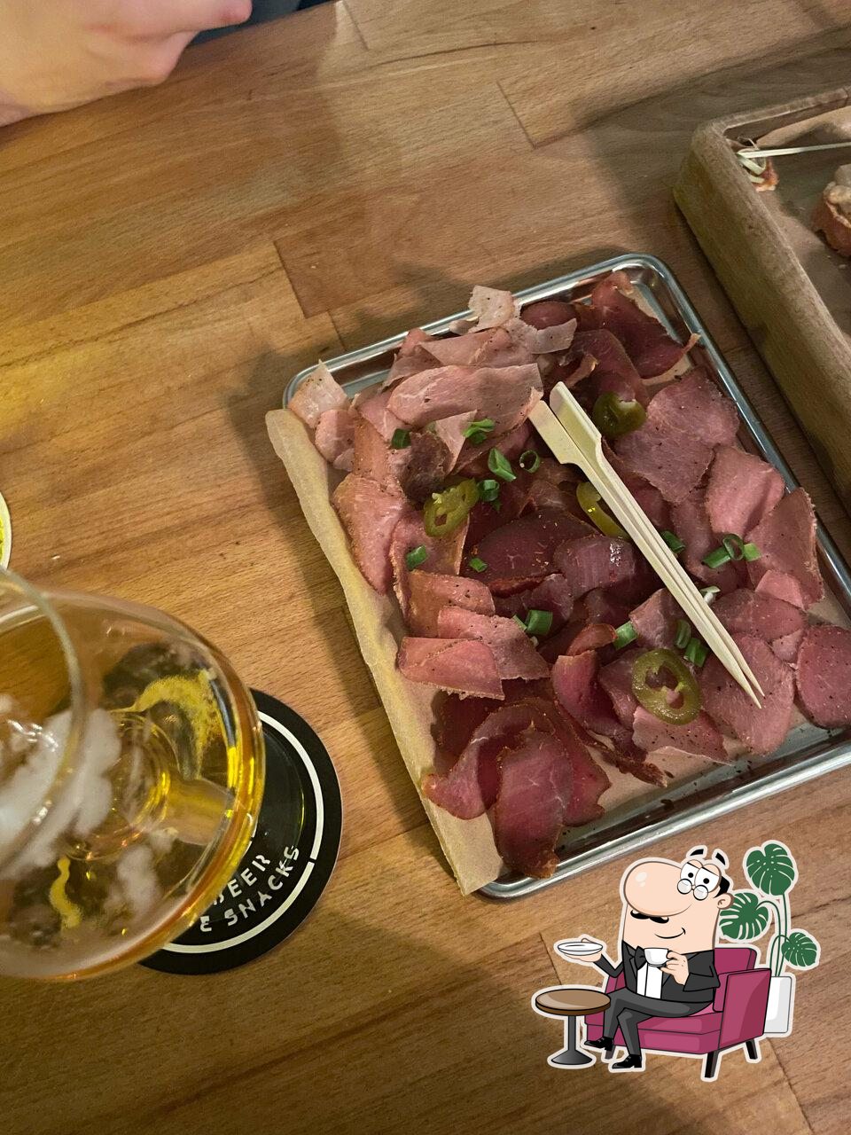 Интерьер "Bar 76".