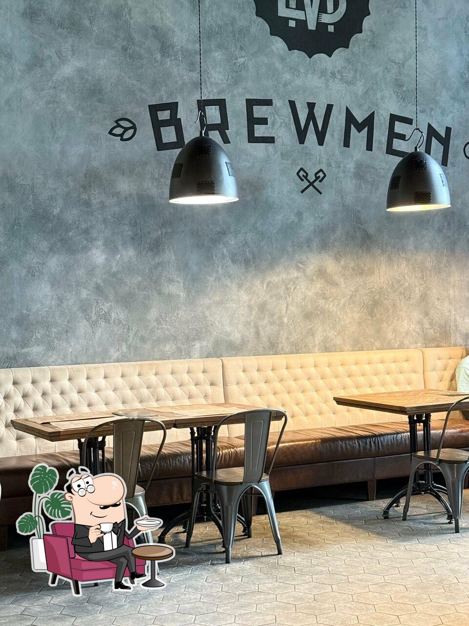 Посмотрите на внутренний интерьер "Brewmen".