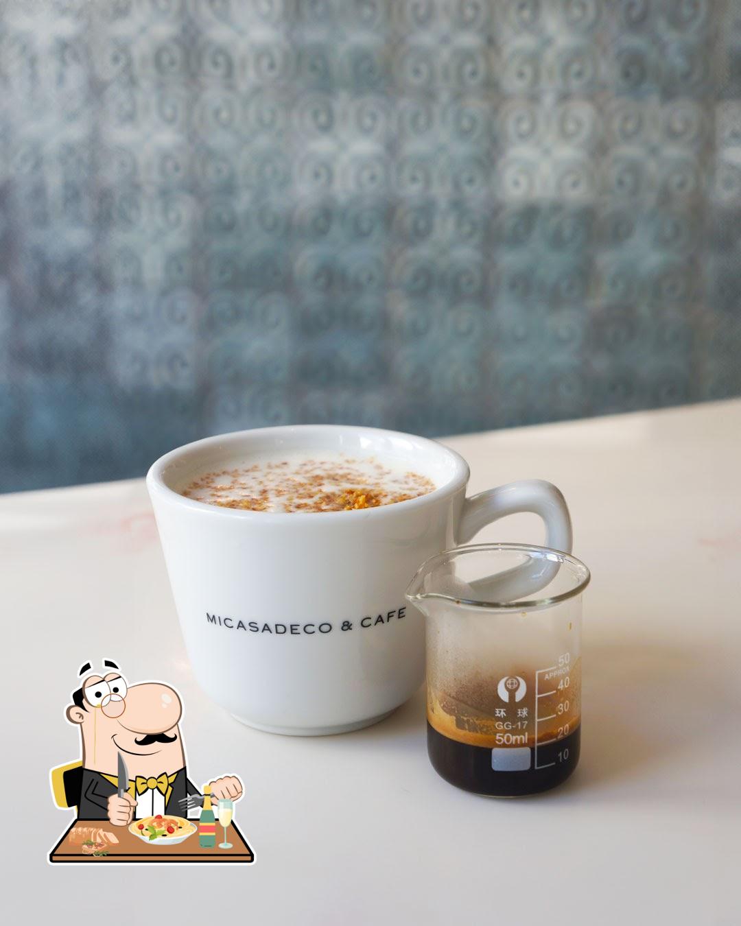 Еда в "Micasadeco & Cafe Jingumae"