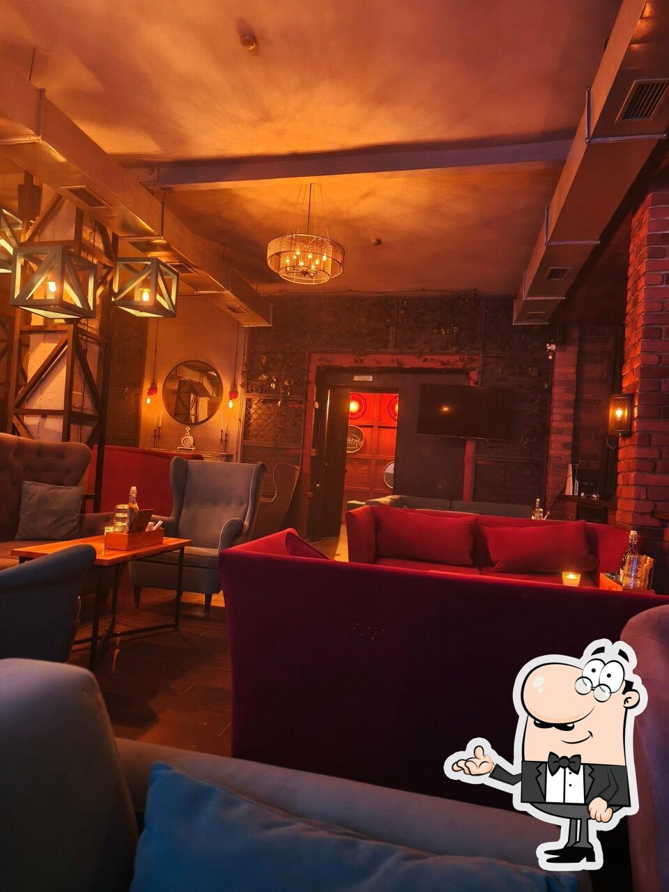 Посмотрите на внутренний интерьер "Schulz".