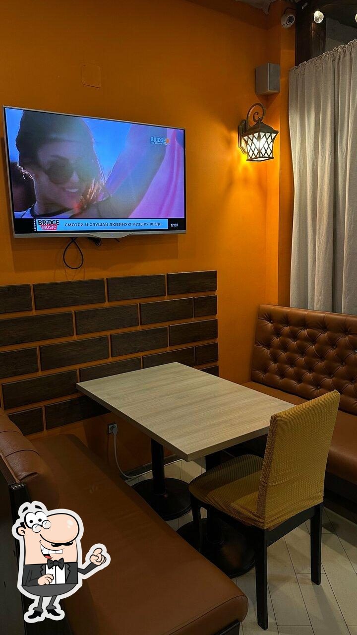 Посмотрите на внутренний интерьер "Beerёza".