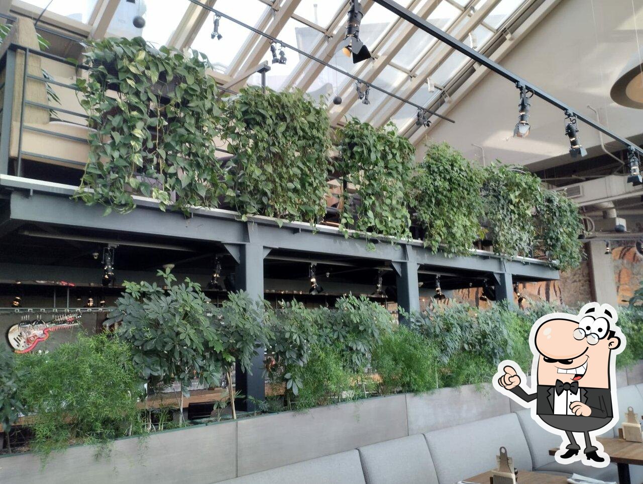 Интерьер "Osteria Mario".