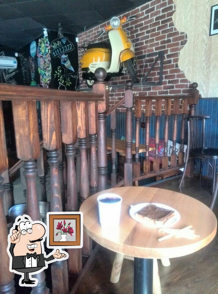 Забронируйте столик в "Coffee&Toast".