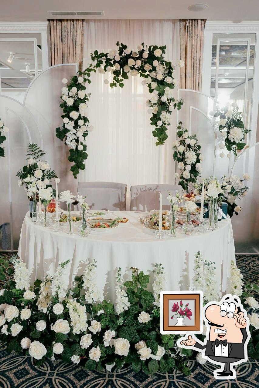 Интерьер "Grand Cafe".