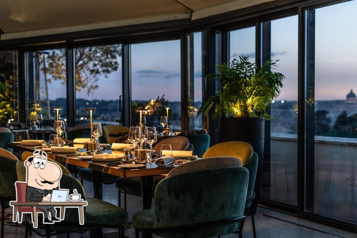 Посмотрите на внутренний интерьер "Settimo Roman Cuisine & Terrace".