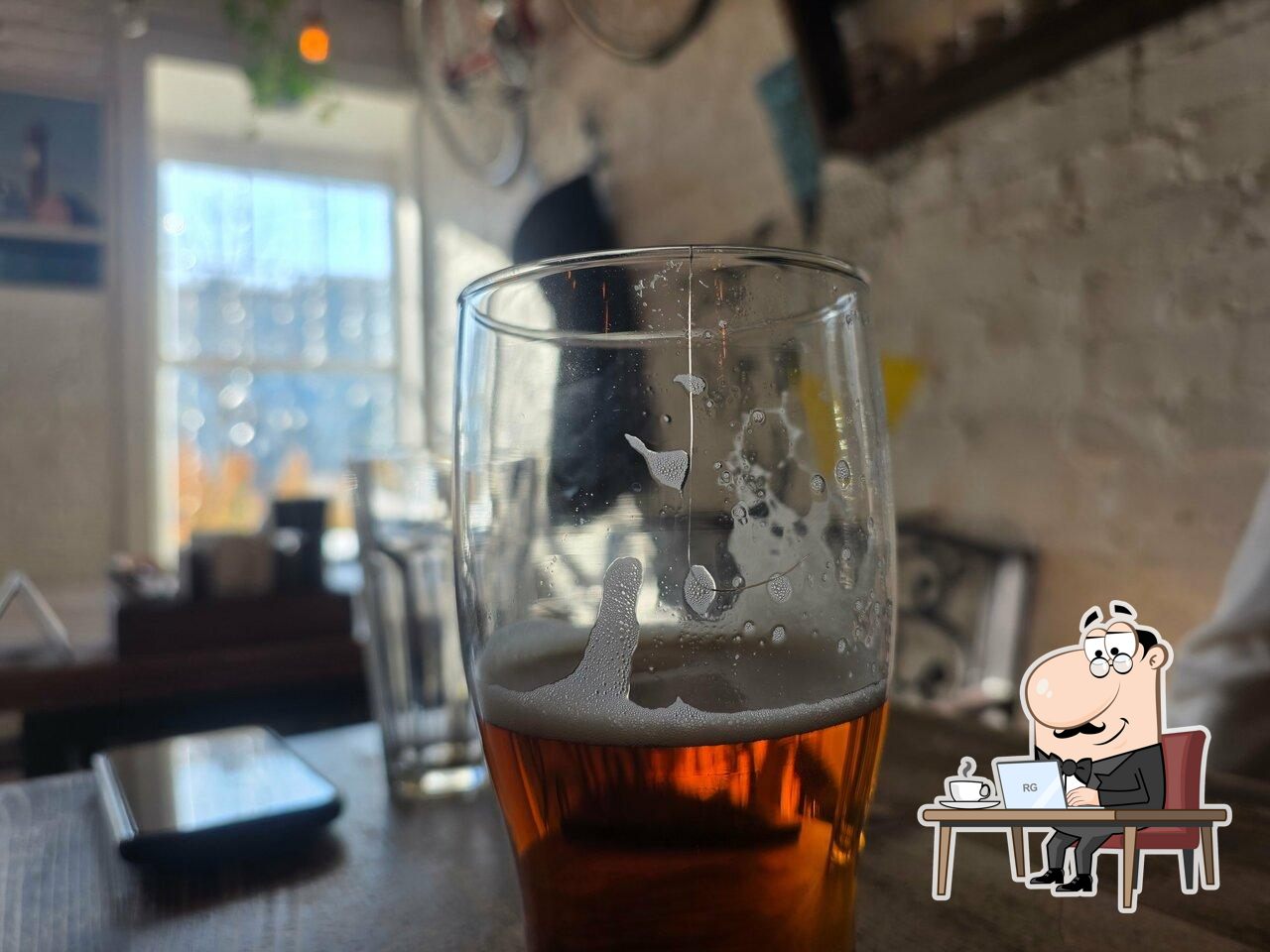 Забронируйте столик в "Beermood".