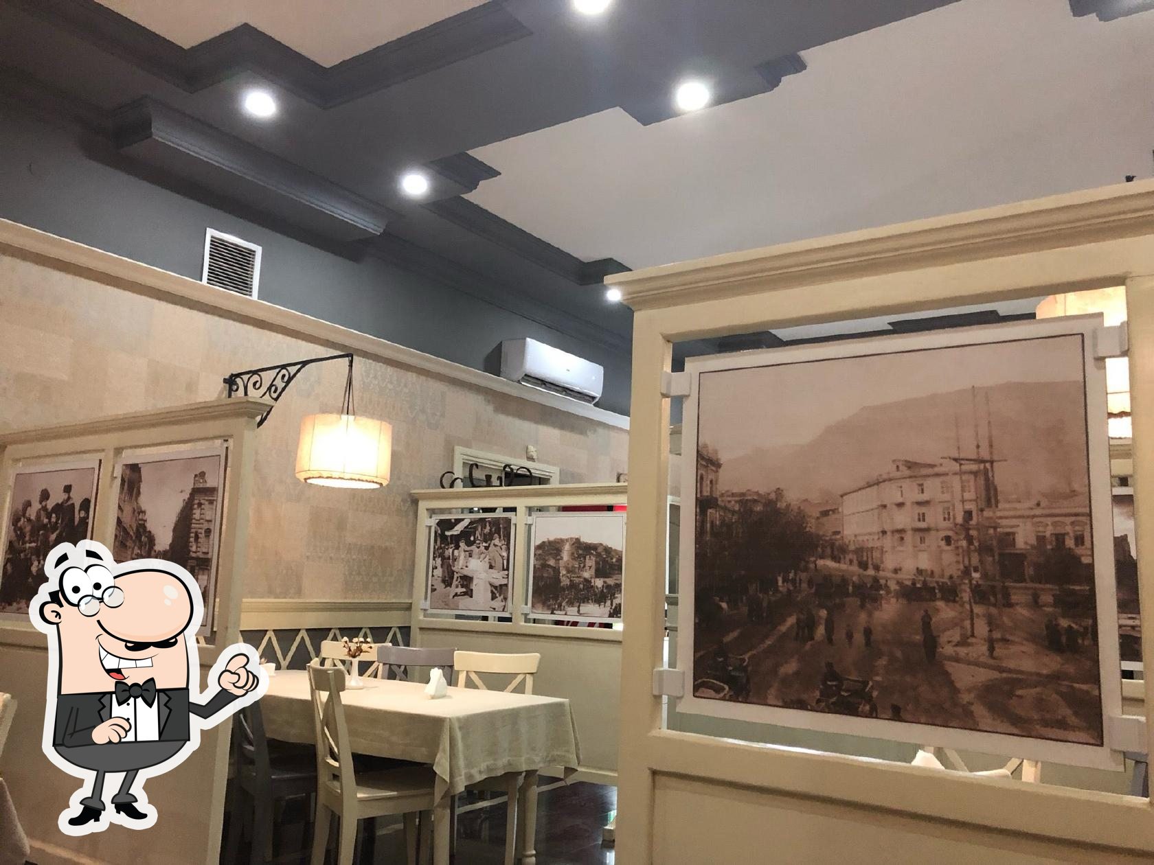 Интерьер ""Tiflisi" cafe".