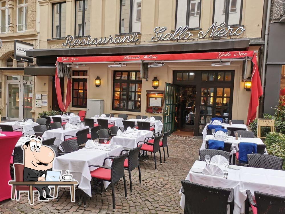 Интерьер "Ristorante Gallo Nero".