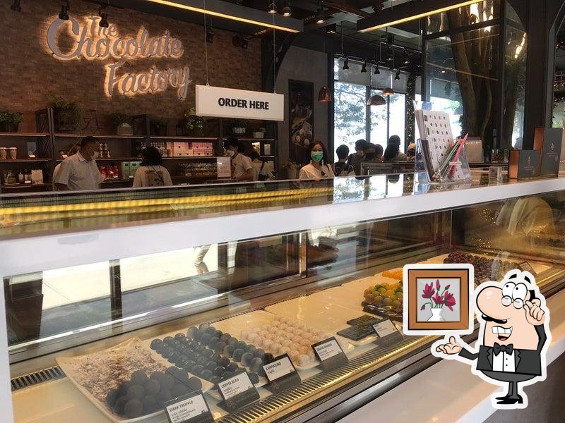Интерьер "The Chocolate Factory Pattaya Khao Phratamnak".