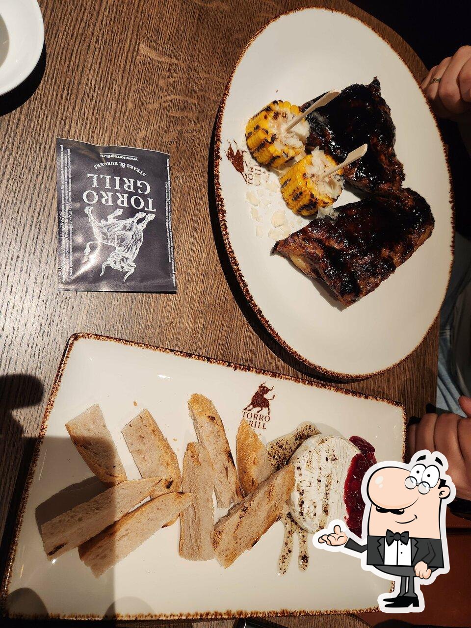 Интерьер "Torro Grill".