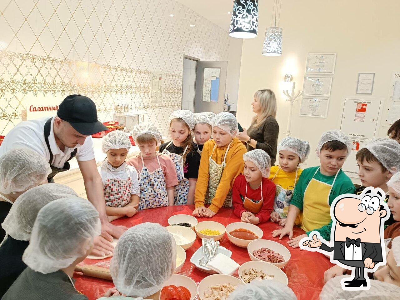 Забронируйте столик в "Shen".