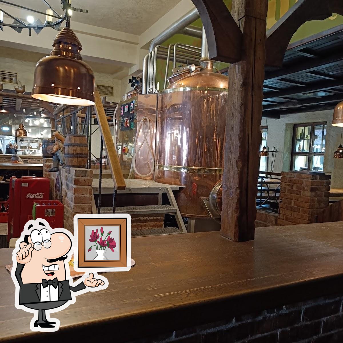 Забронируйте столик в "Beer House".