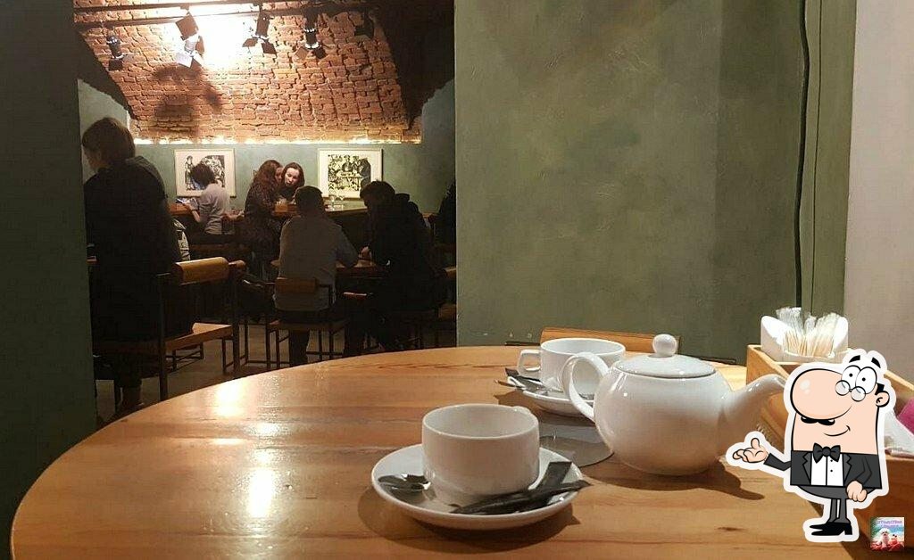 Посмотрите на внутренний интерьер "Пельмения".