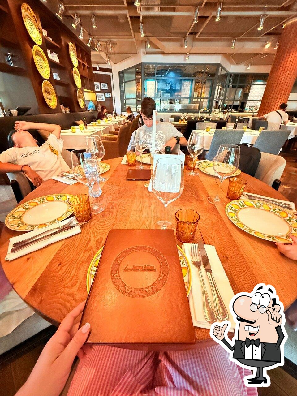 Интерьер "La Bottega Siciliana".