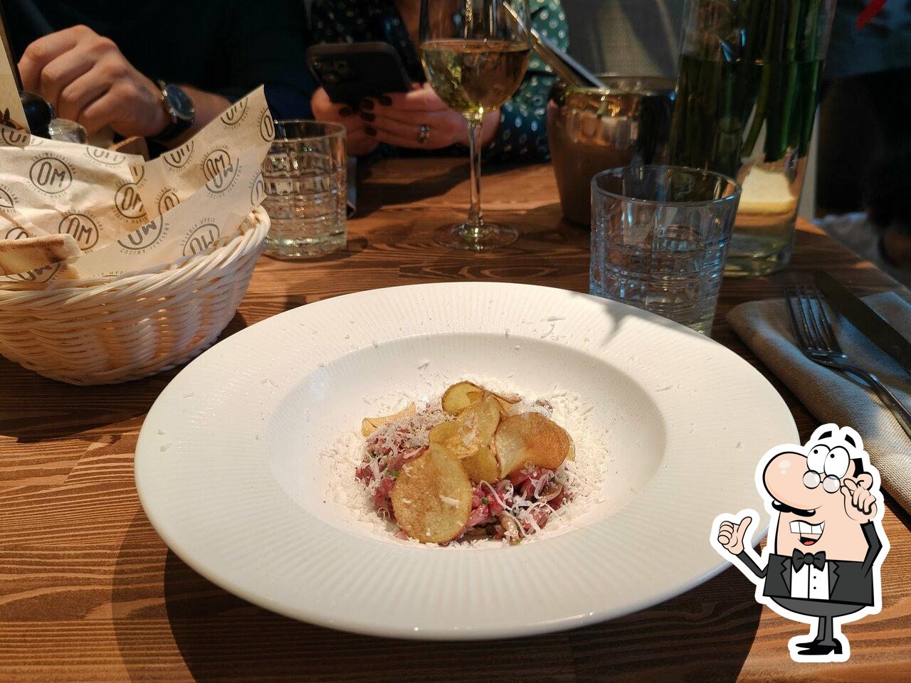 Забронируйте столик в "Osteria Mario".