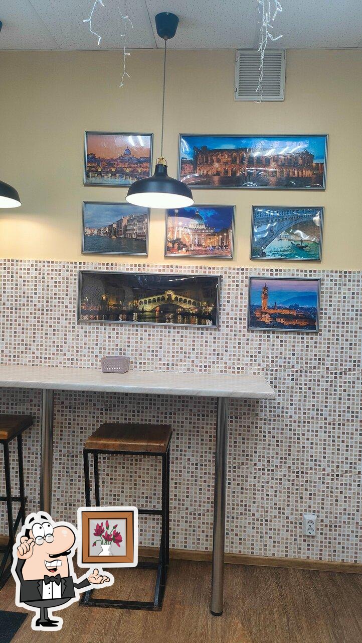 Интерьер "Pizzarella".