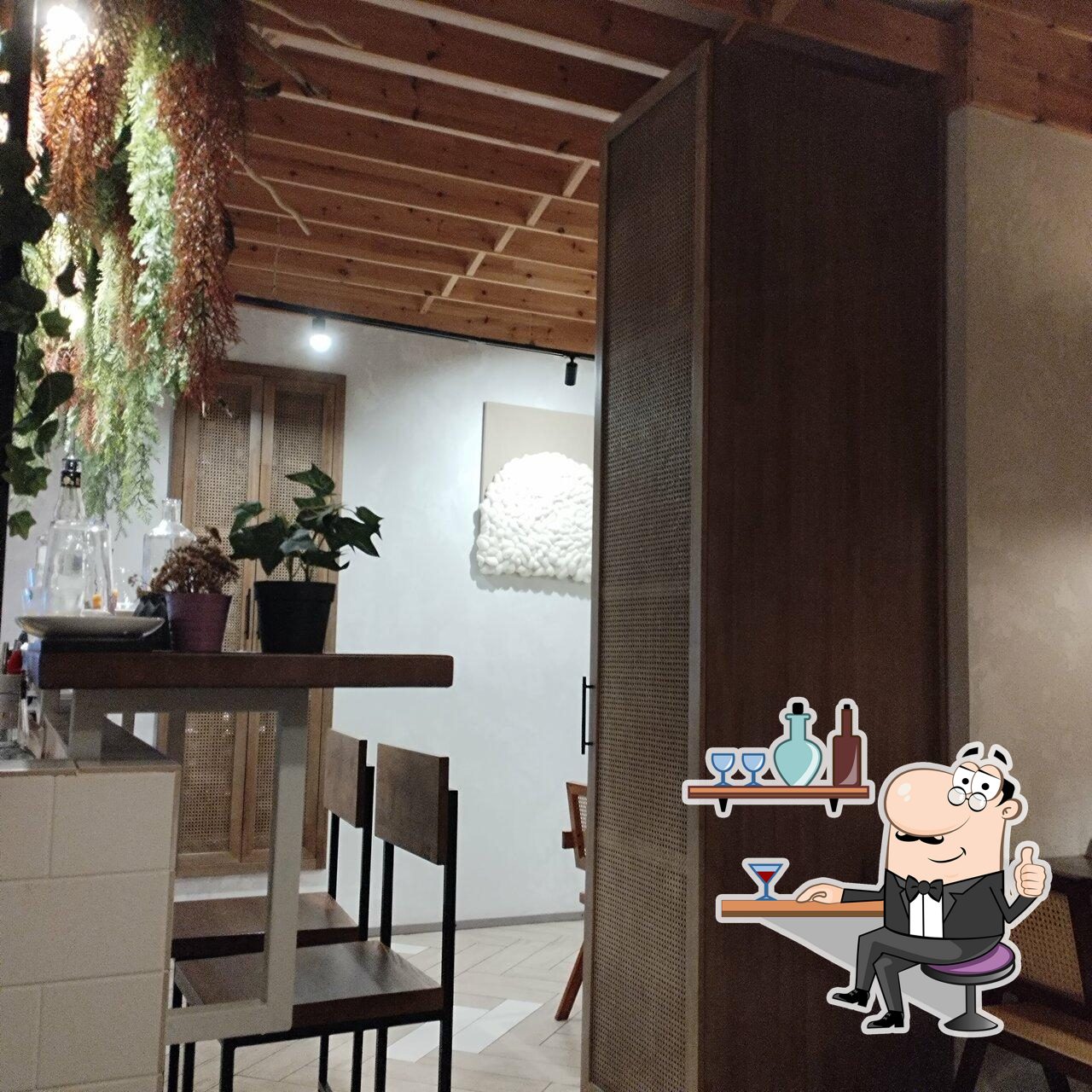 Интерьер "Лапша на Ушах".