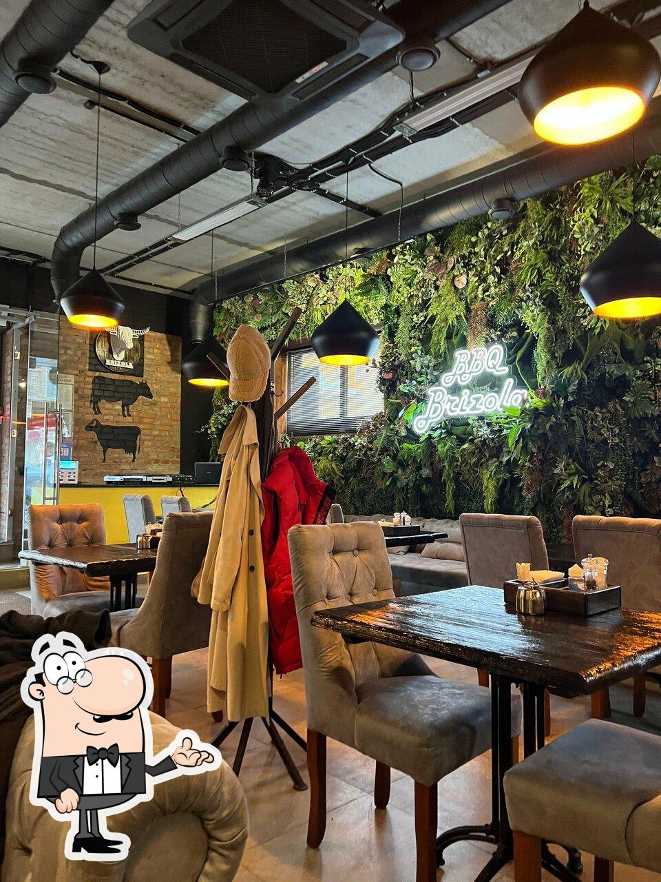 Интерьер "Brizola BBQ Bar".