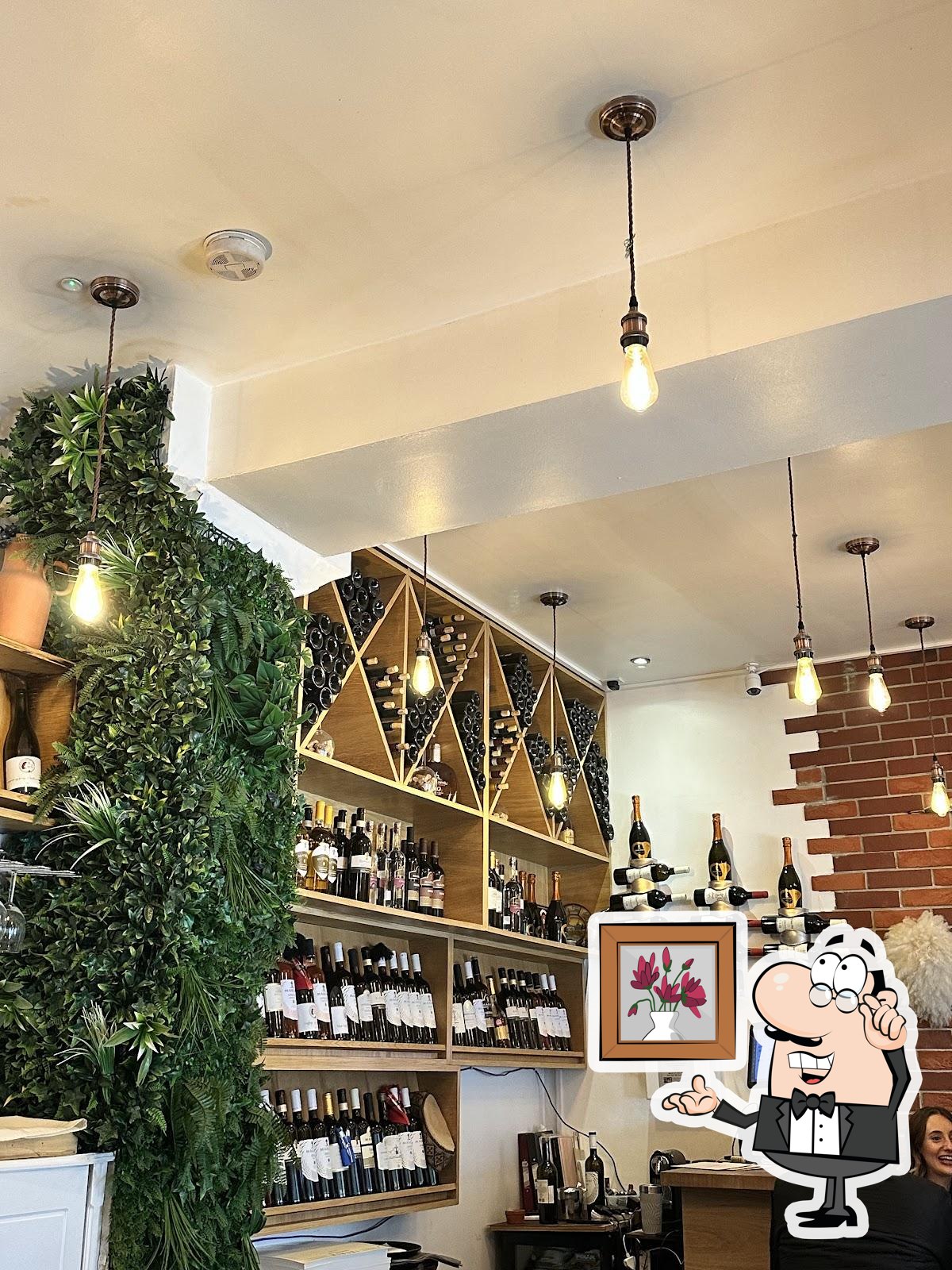 Интерьер "IBERIA-Georgian Restaurant".