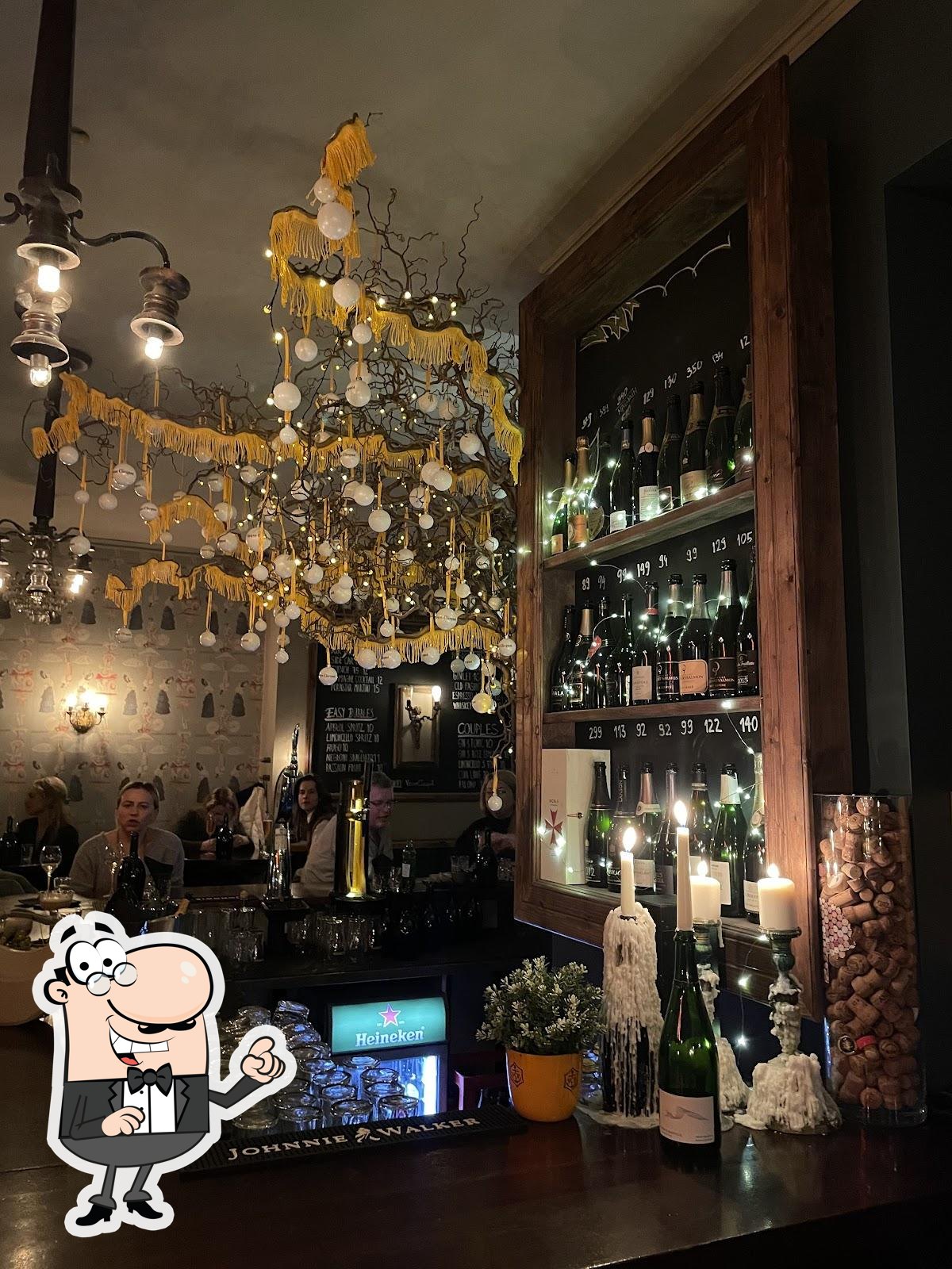 Интерьер "The Bubbles. Champagneria".