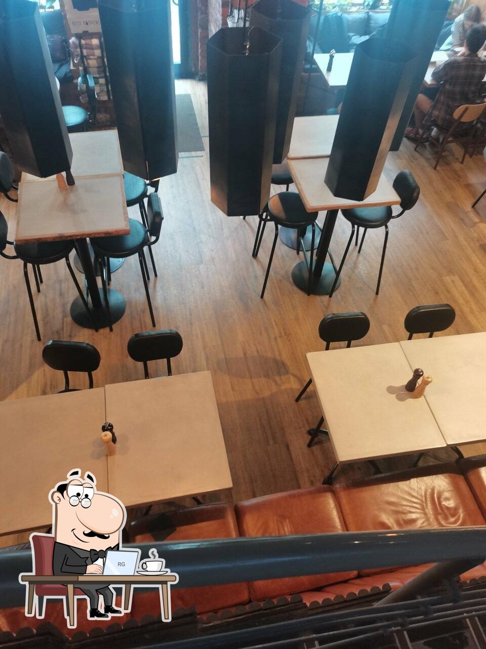 Забронируйте столик в "Beer Happens".