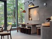 Takeout burger & cafe 內湖店（最後點餐晚上9點，恕不接待10歲以下幼童內用）