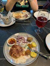 Мясо и Хлеб