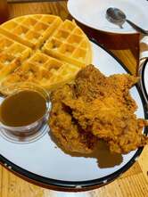 CC's Chicken N' Waffles