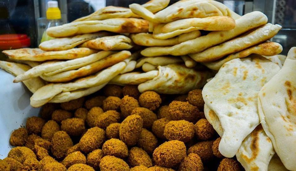 باقلاء و دهن ابو احمد