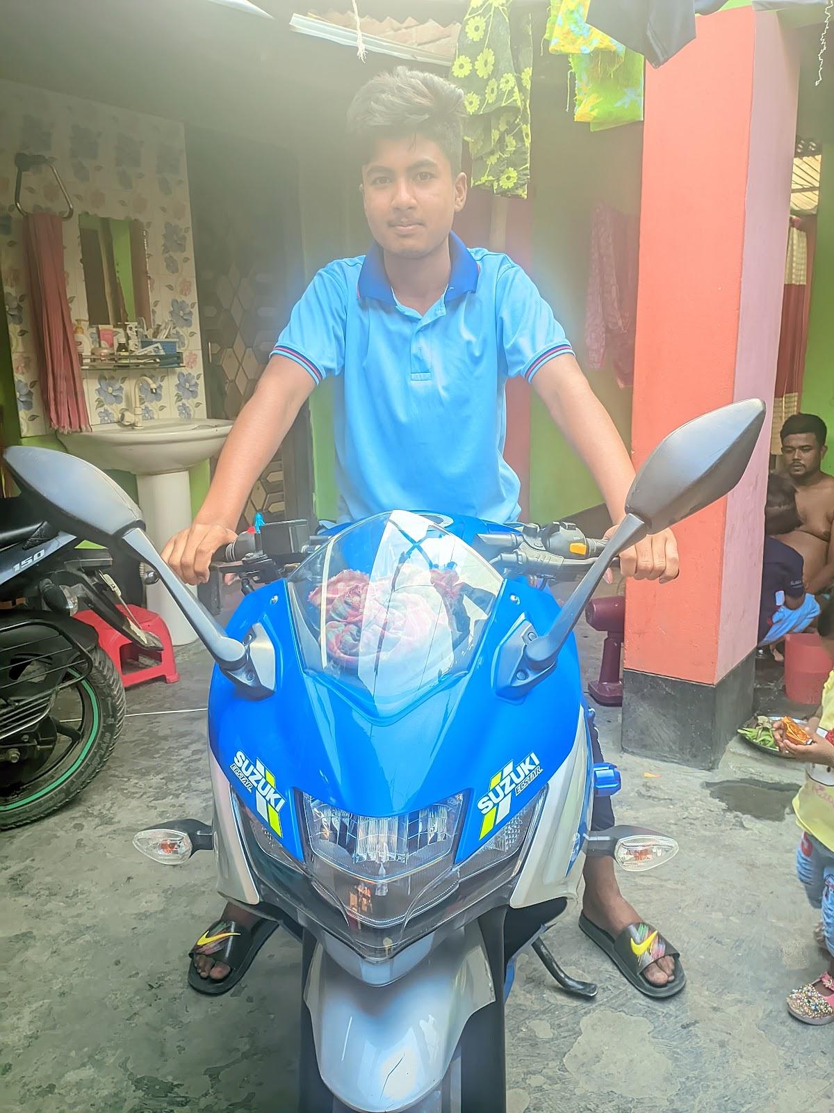 ইমরান পুরি হাউজ
