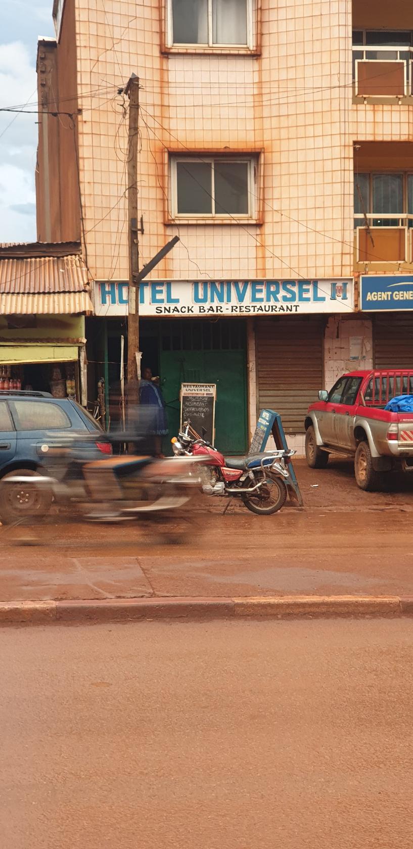 Hôtel Universel