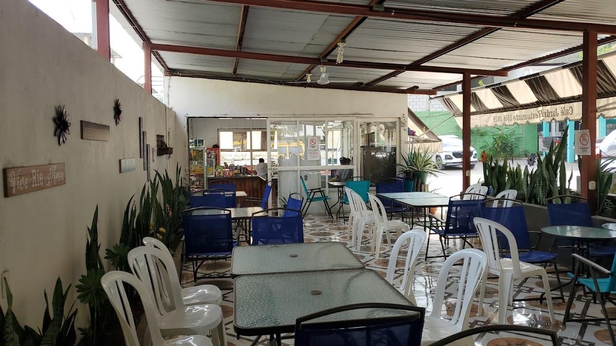 Café Jardín
