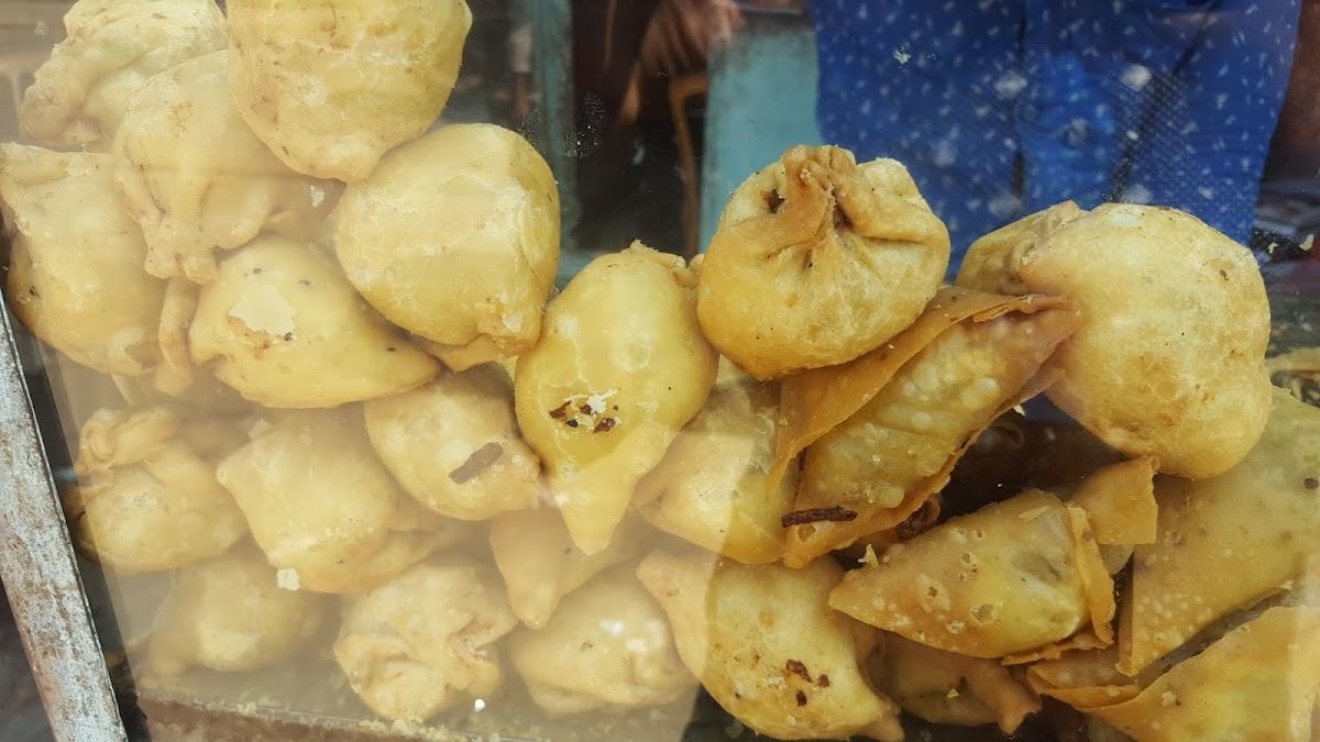 মায়ের দোয়া হোটেল