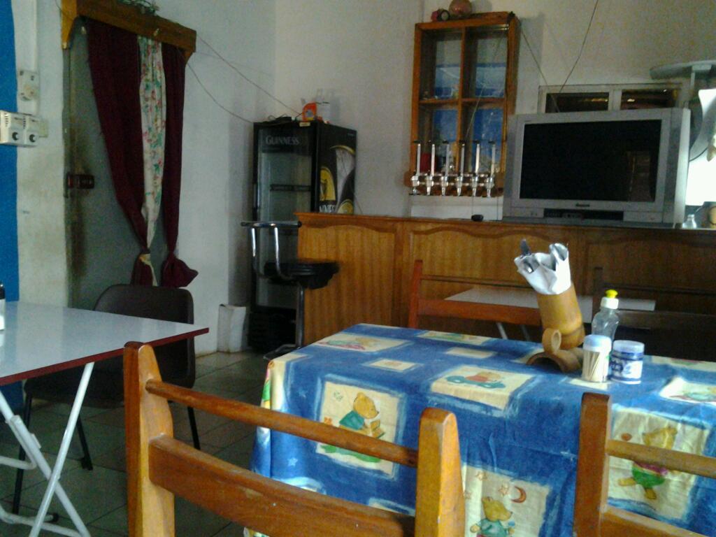 Friend's Kitchen