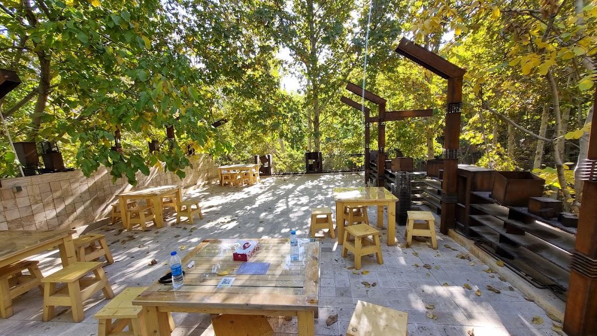 رستوران گردشگری قلات