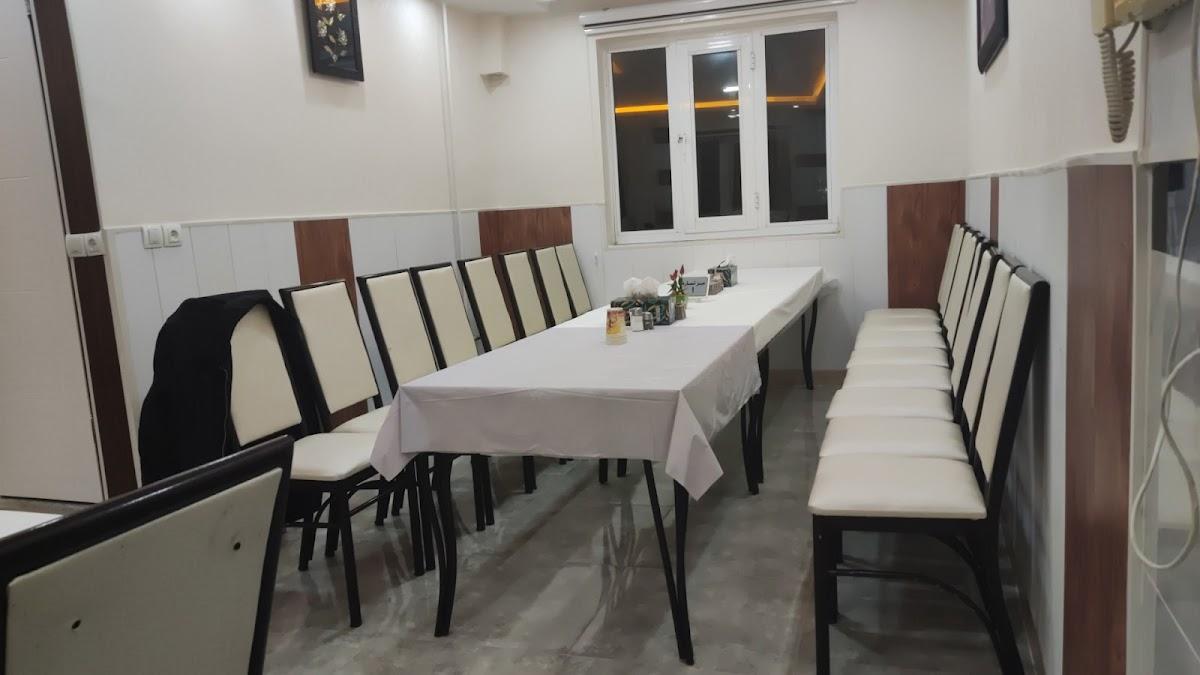 تهیه غدا و چلو کباب ماه بانو