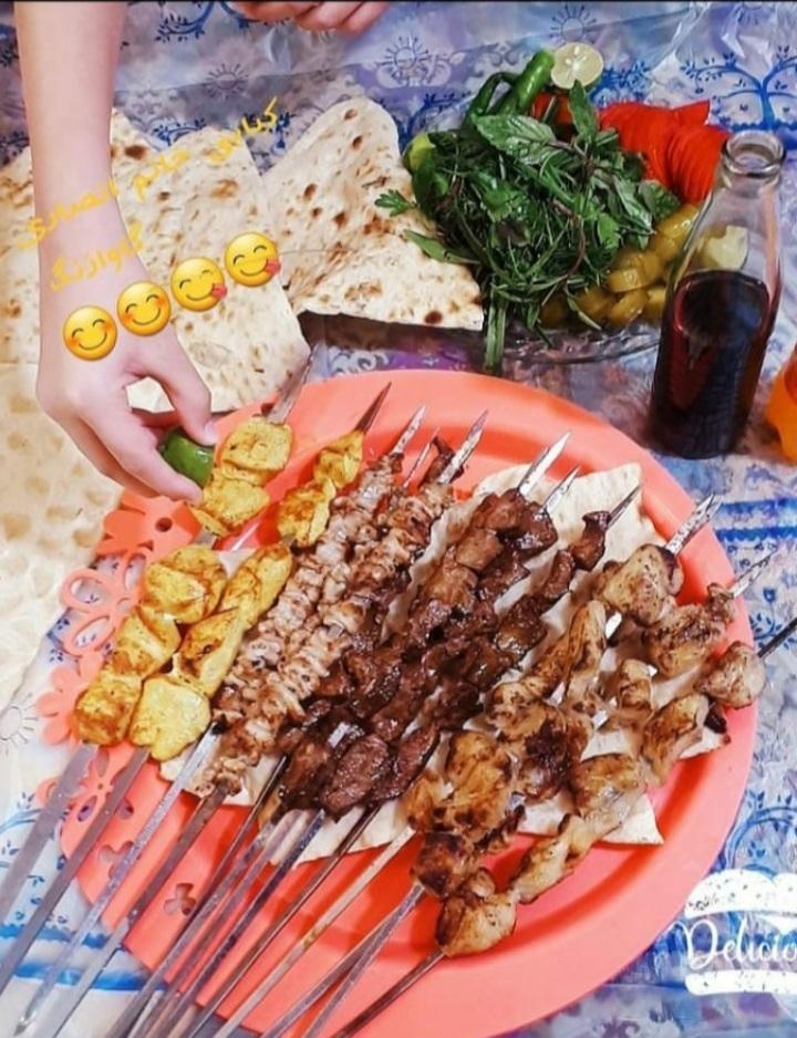 کبابی خانم انصاری